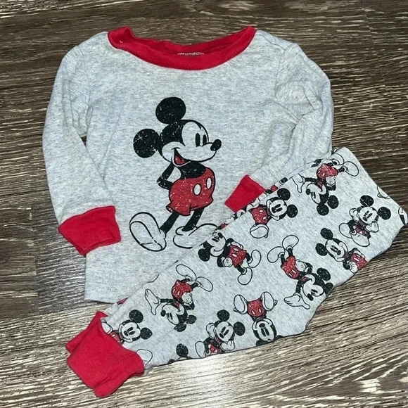 Infant Mickey Mouse pajama set size 9-12 months - Picture 1 of 5